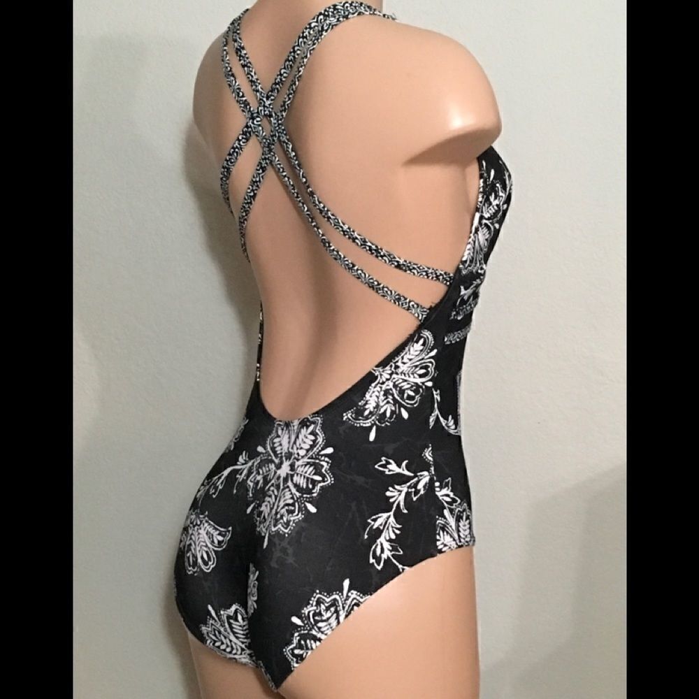 Athena swimsuit. NWOT - Picture 6 of 6
